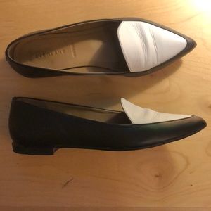 Everlane The Modern Point flats